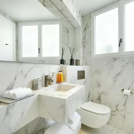 Three-room Appartement Milan